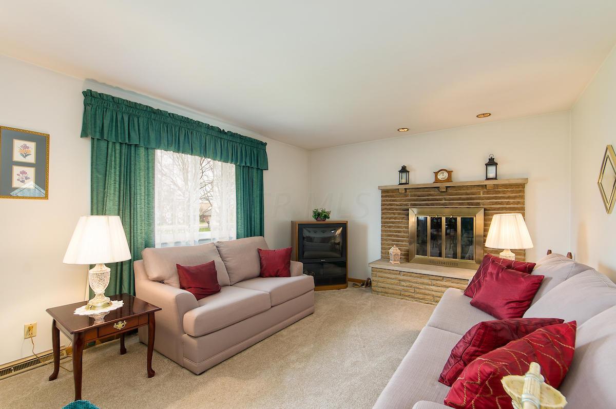 794 McNaughten Road Columbus, OH 43213 - Photo 2 of 30 Gallery Image 2