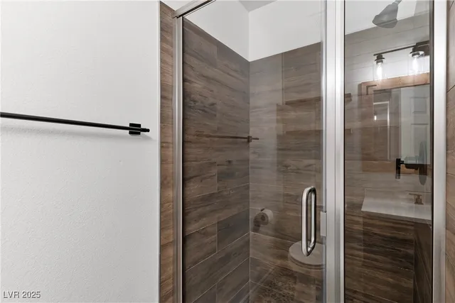 $603,000 | 83 Myrtle Beach Drive, Henderson, NV 89074