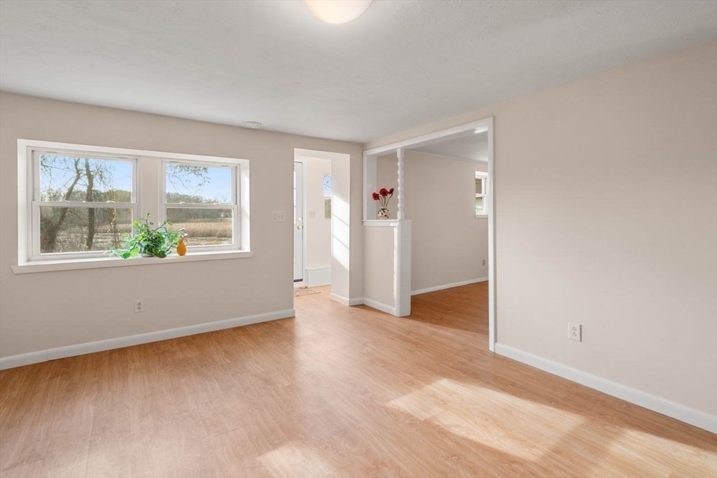 7 Faulkner Road Grafton, MA 01536 - Photo 11 of 37 Gallery Image 11