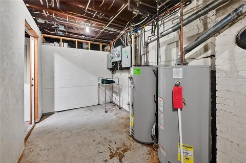 a view of a storage & utility room