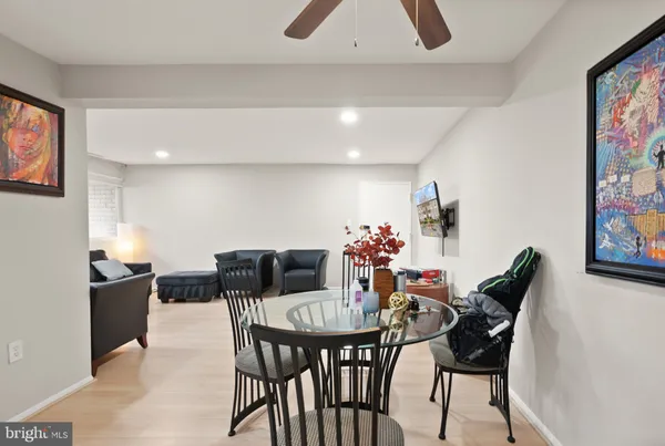 $260,000 | 5600 Bloomfield Drive, Unit 4, Alexandria, VA 22312