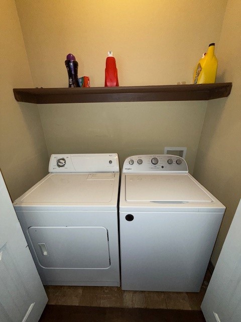 2410 2nd Street South, Unit 416 Waco, TX 76706 - Photo 28 of 40 a utility room with dryer and washer