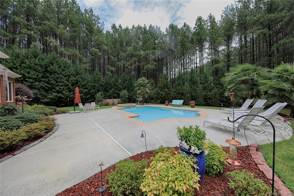 4960 Antioch Church Road Matthews, NC 28104 - Photo 23 of 24 Gallery Image 23