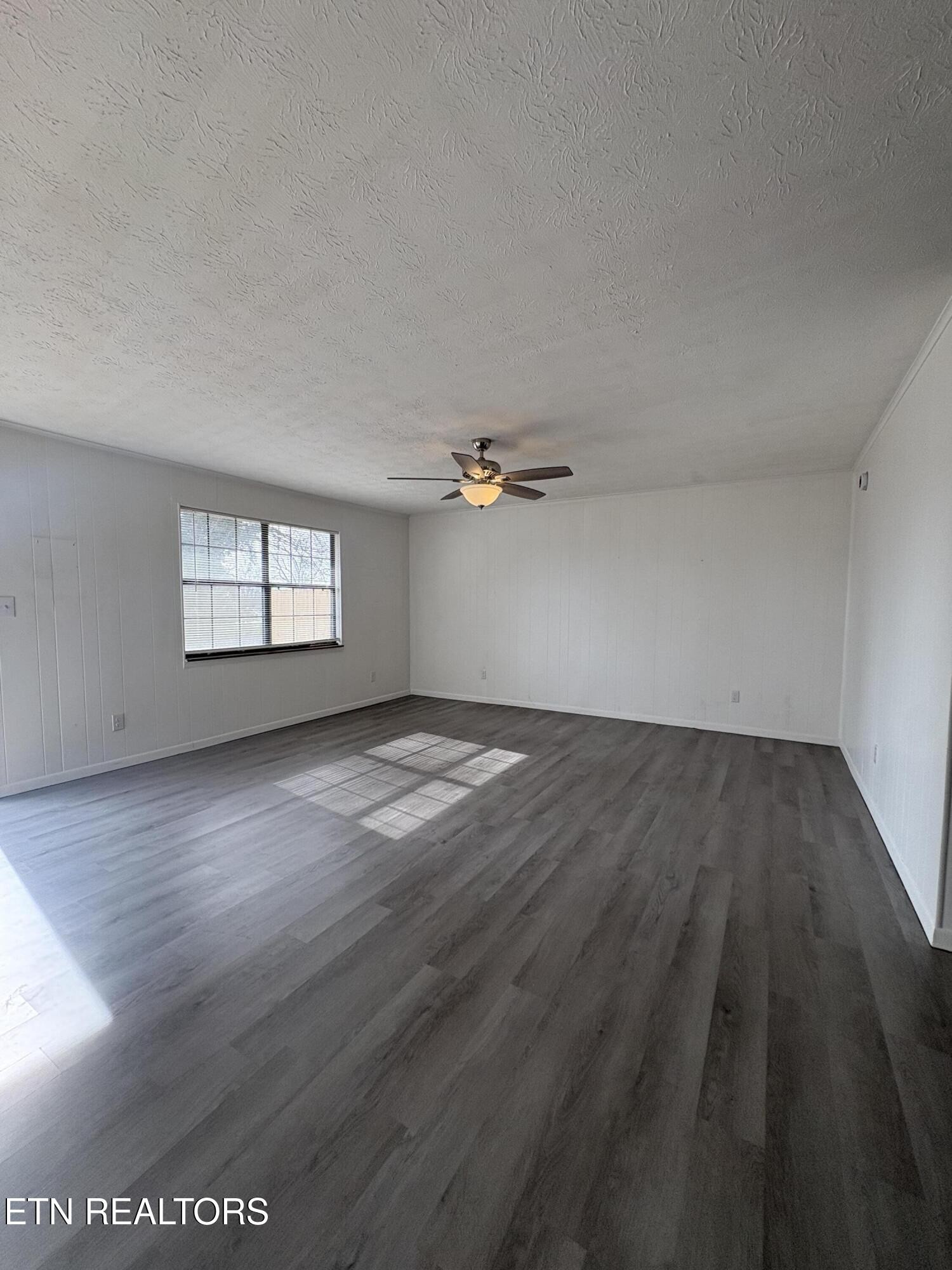 101 Paint Rock Ferry Road, Unit 3 Kingston, TN 37763 - Photo 2 of 6