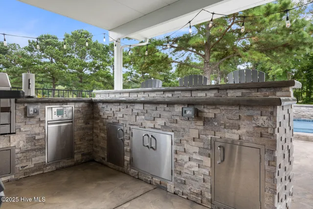 $499,999 | 406 Antioch Lakes Road, New Bern, NC 28560