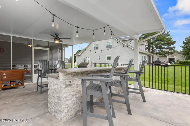 $499,999 | 406 Antioch Lakes Road, New Bern, NC 28560