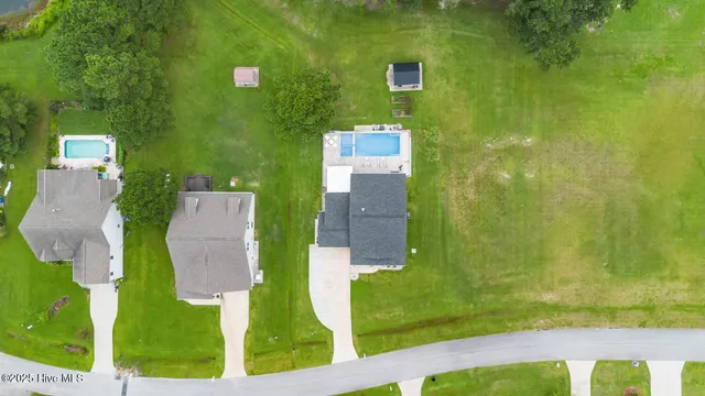 $499,999 | 406 Antioch Lakes Road, New Bern, NC 28560