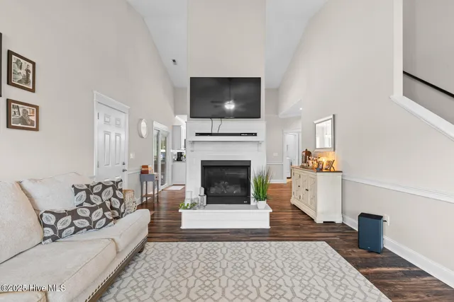 $499,999 | 406 Antioch Lakes Road, New Bern, NC 28560