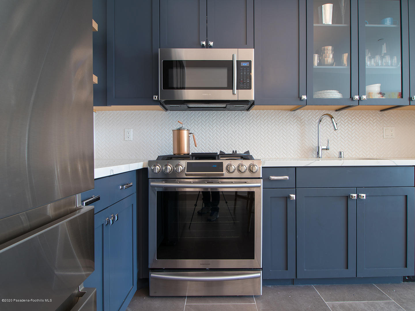 125 Hurlbut Street, Unit 101 Pasadena, CA 91105 - Photo 16 of 28 20200228-IMG_3136lo