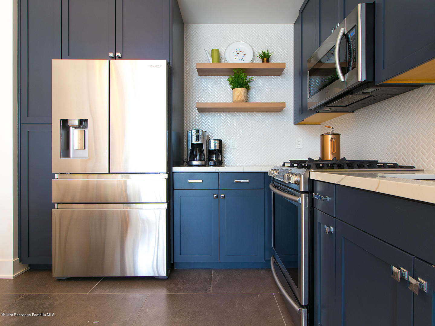 125 Hurlbut Street, Unit 101 Pasadena, CA 91105 - Photo 17 of 28 20200228-IMG_3142lo