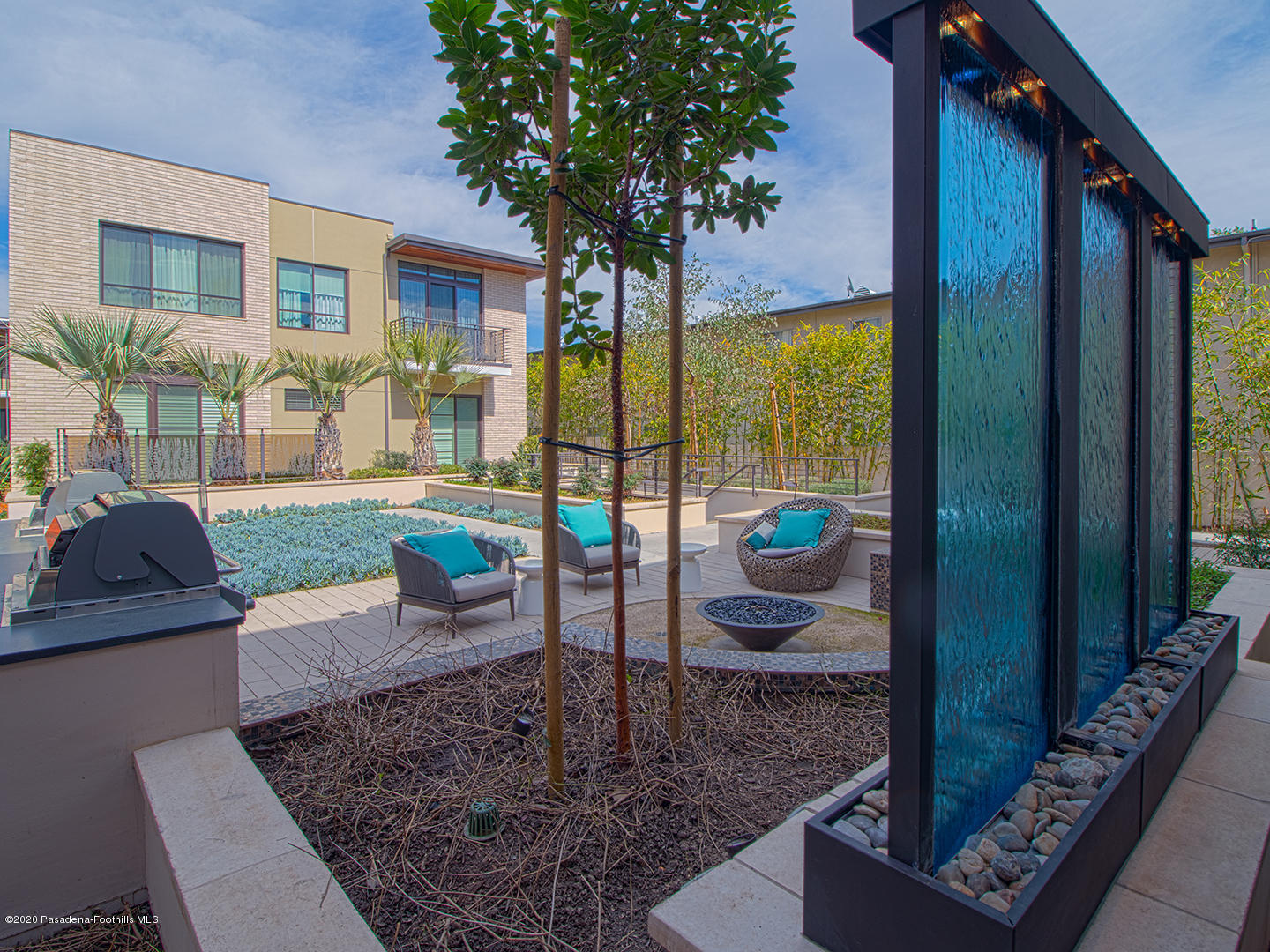 125 Hurlbut Street, Unit 101 Pasadena, CA 91105 - Photo 4 of 28 20200228-IMG_3328-Editlo