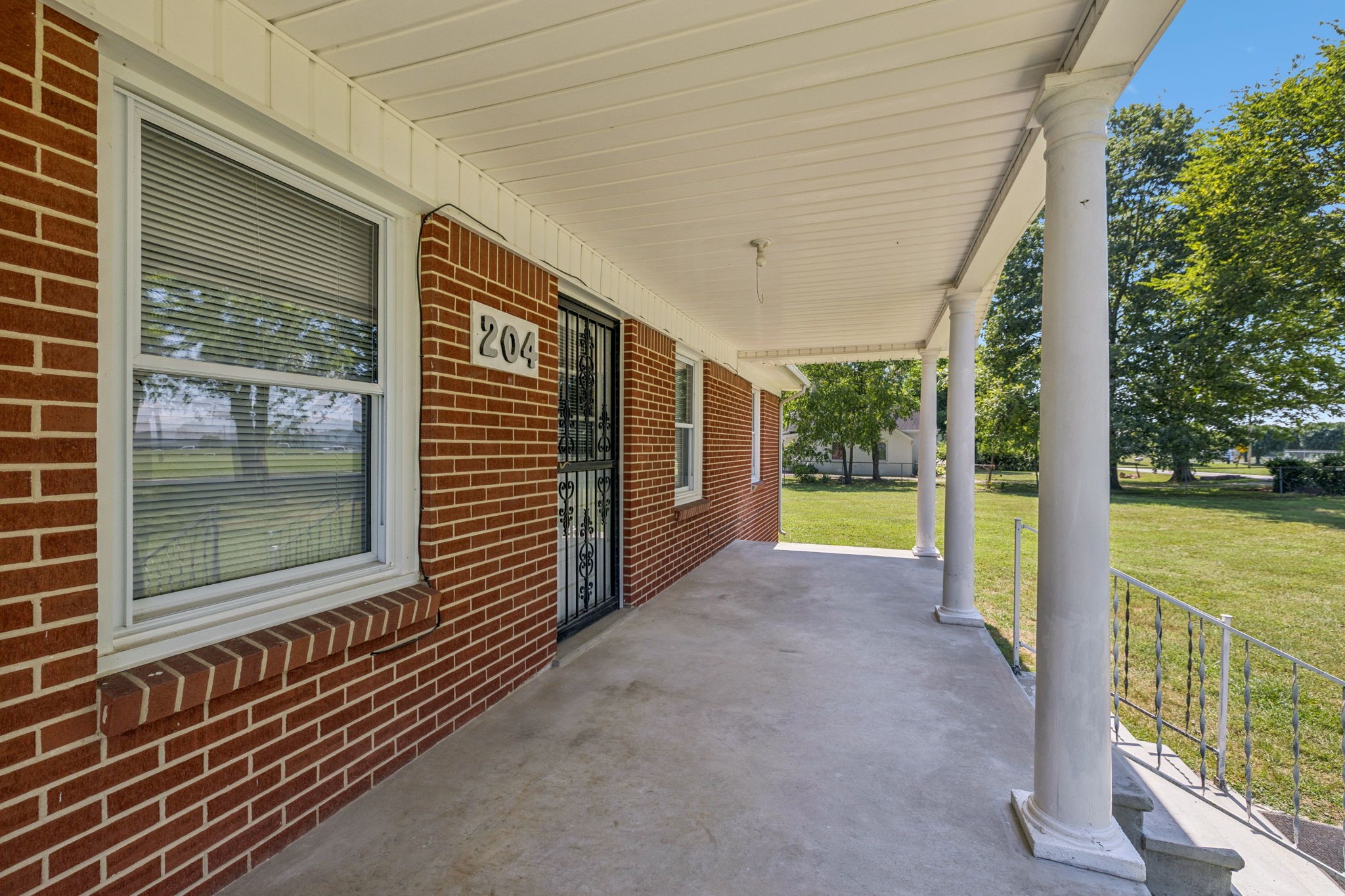 204 Canaan Road Mount Pleasant, TN 38474 - Photo 13 of 49