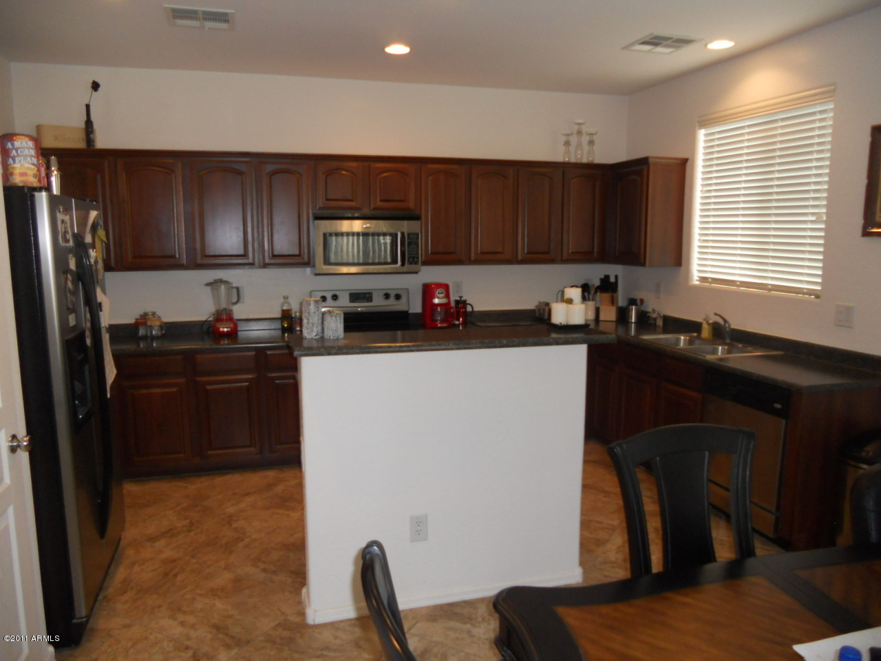 15340 West Wethersfield Road Surprise, AZ 85379 - Photo 7 of 19 Kitchen1