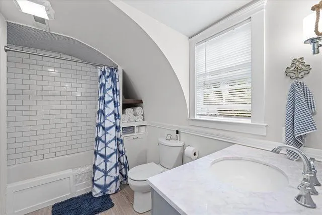 $1,445,000 | 204 Country Commons Road, Trout Valley, IL 60013