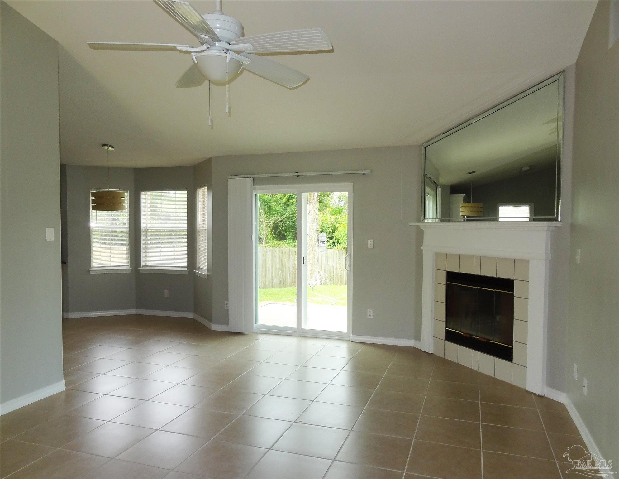 3505 Bayou Ridge Court Pace, FL 32571 - Photo 3 of 16 Gallery Image 3