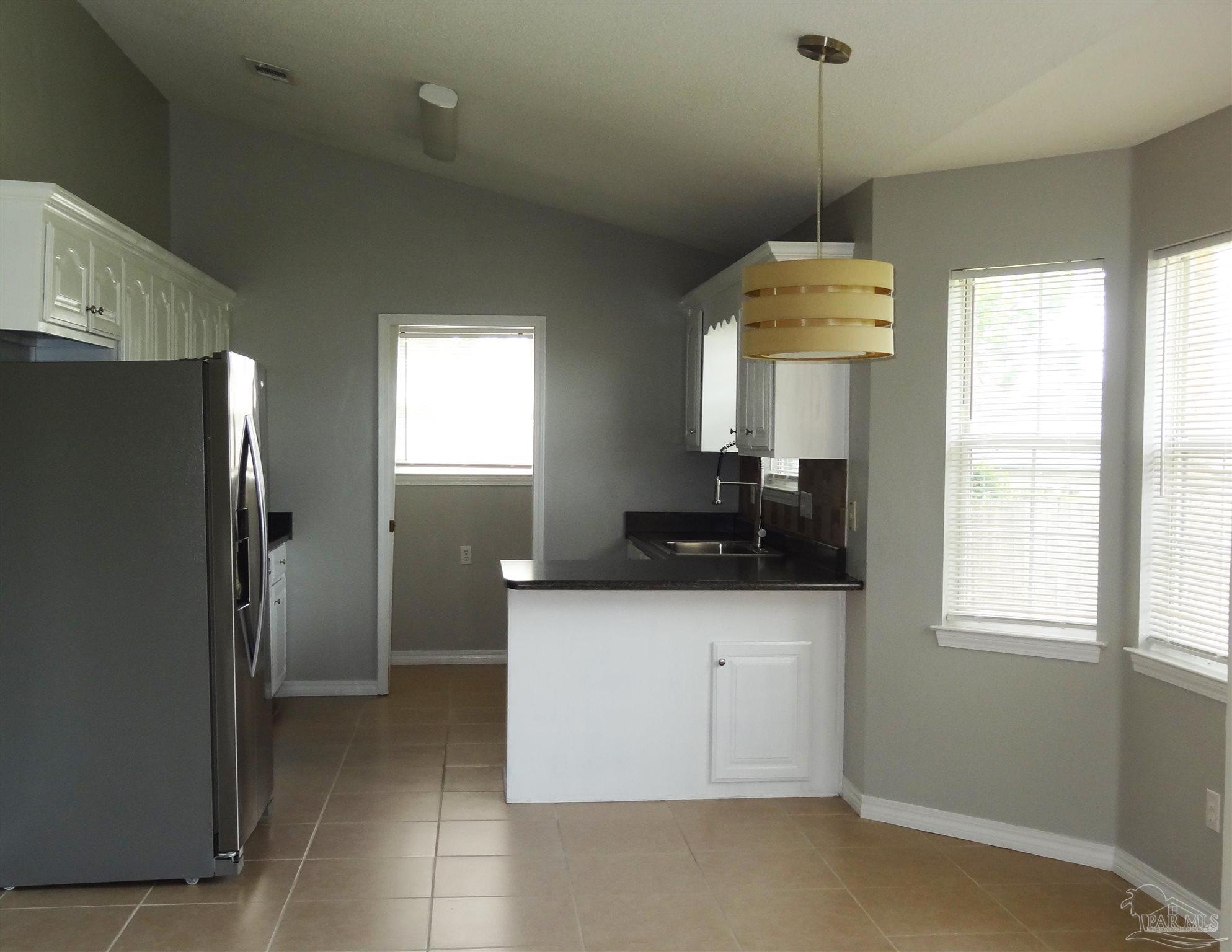3505 Bayou Ridge Court Pace, FL 32571 - Photo 4 of 16 Gallery Image 4