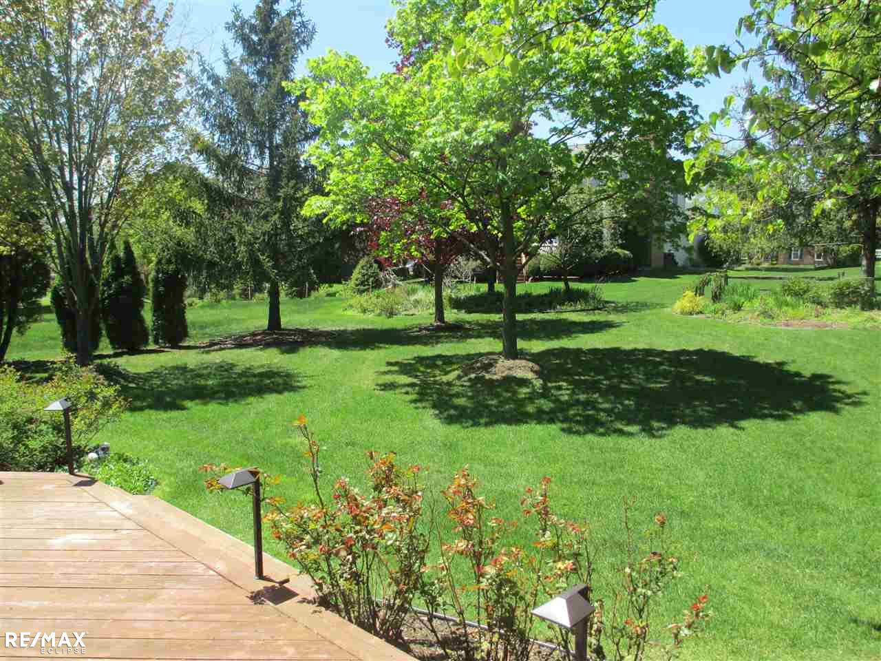 1715 Grandview Drive Rochester, MI 48306 - Photo 7 of 32 31319659-6.JPG
