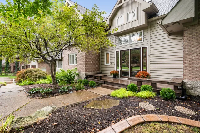 $799,900 | 10919 Running Tide Court, Indianapolis, IN 46236