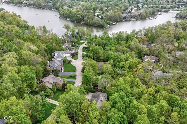 $799,900 | 10919 Running Tide Court, Indianapolis, IN 46236