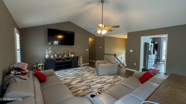 $474,000 | 344 Kayla Lane, Oneida, TN 37841