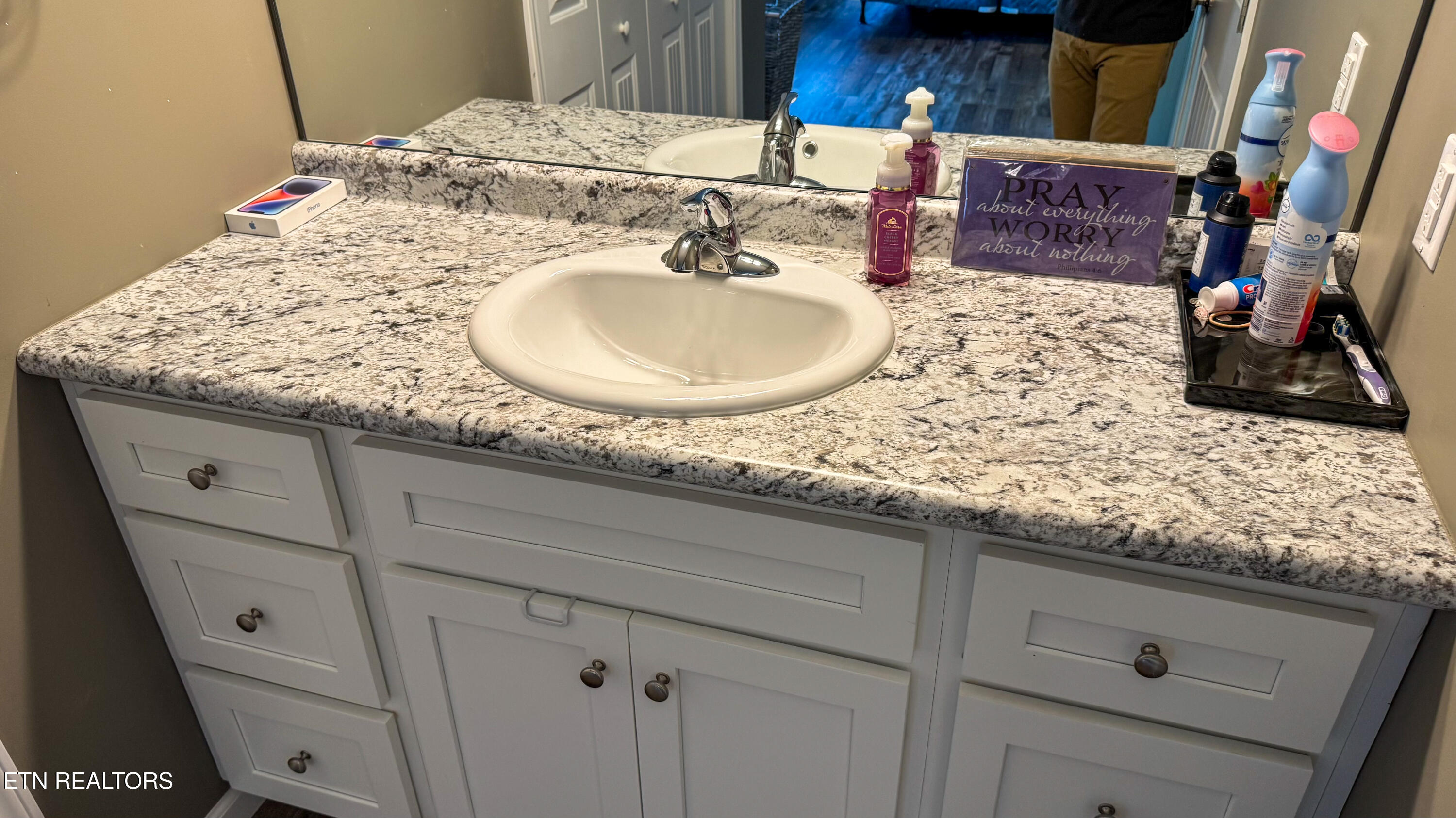 344 Kayla Lane Oneida, TN 37841 - Photo 34 of 59 IMG_6678