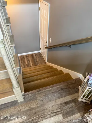 $474,000 | 344 Kayla Lane, Oneida, TN 37841