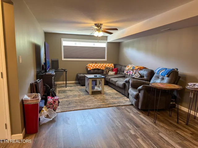 $474,000 | 344 Kayla Lane, Oneida, TN 37841