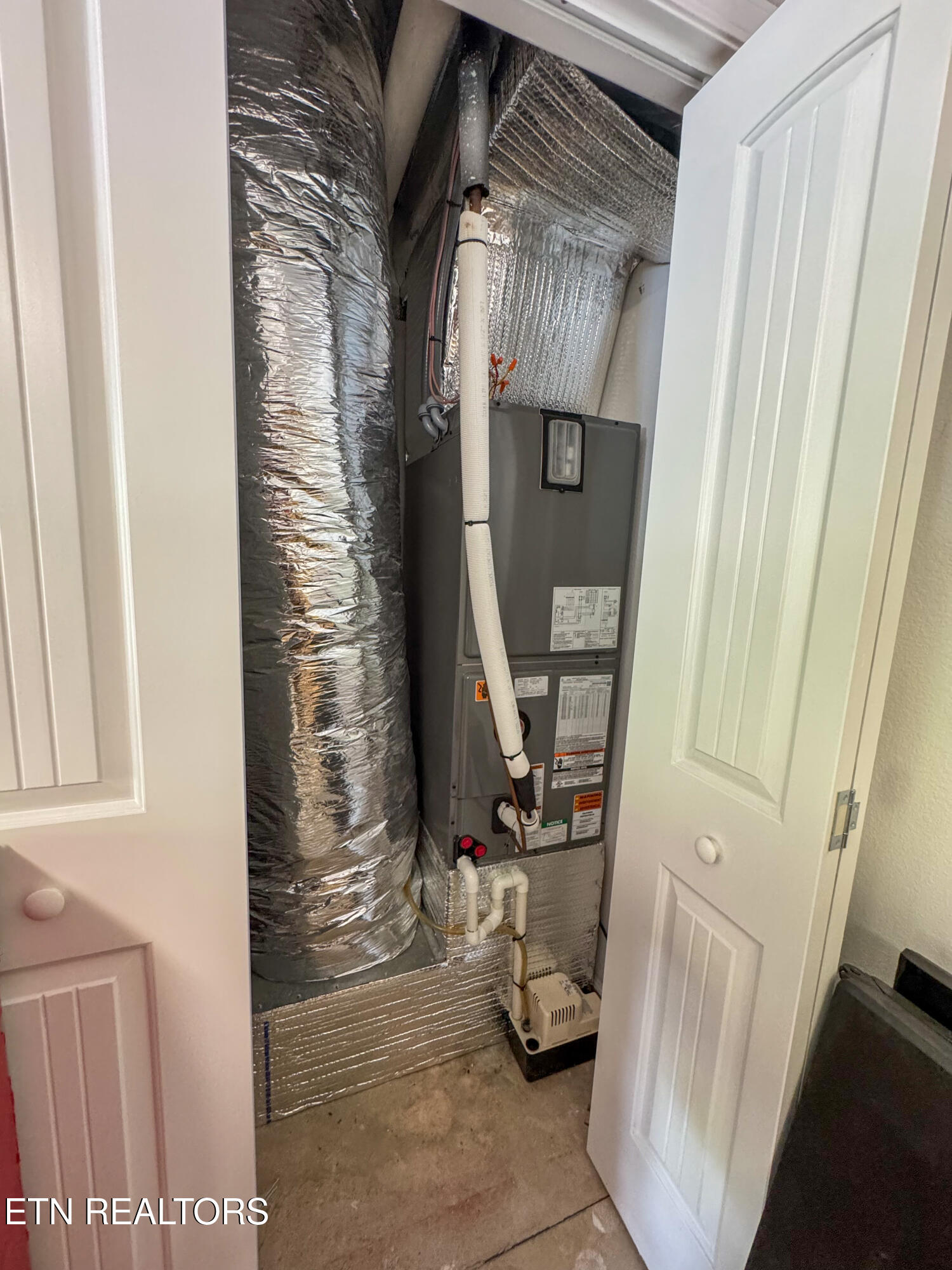 344 Kayla Lane Oneida, TN 37841 - Photo 56 of 59 IMG_6706