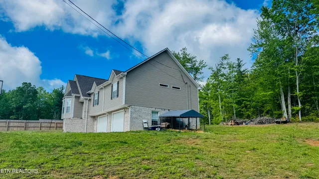 $474,000 | 344 Kayla Lane, Oneida, TN 37841