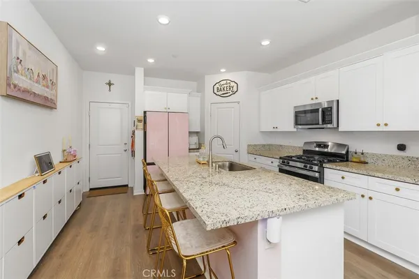$489,999 | 32600 Manhattan Avenue, Winchester, CA 92596