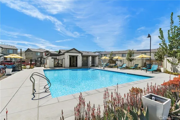 $489,999 | 32600 Manhattan Avenue, Winchester, CA 92596