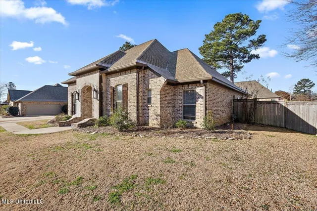 $460,000 | 215 Wellington Way, Brandon, MS 39047