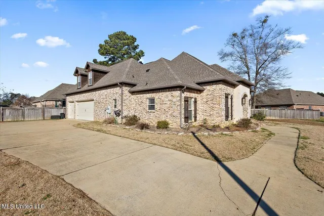 $460,000 | 215 Wellington Way, Brandon, MS 39047