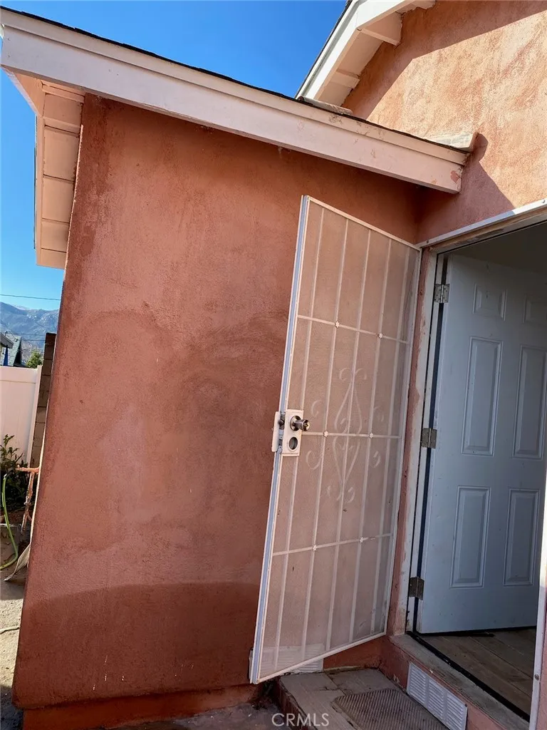 497 Martin Street Banning, CA 92220 - Photo 1 of 10