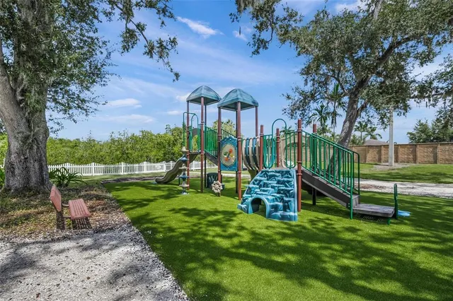 $1,118,000 | 4520 Blue Marlin Drive, Bradenton, FL 34208