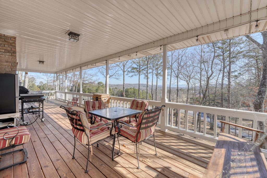 401 Emerine Road Blairsville, GA 30512 - Photo 10 of 53 Gallery Image 10