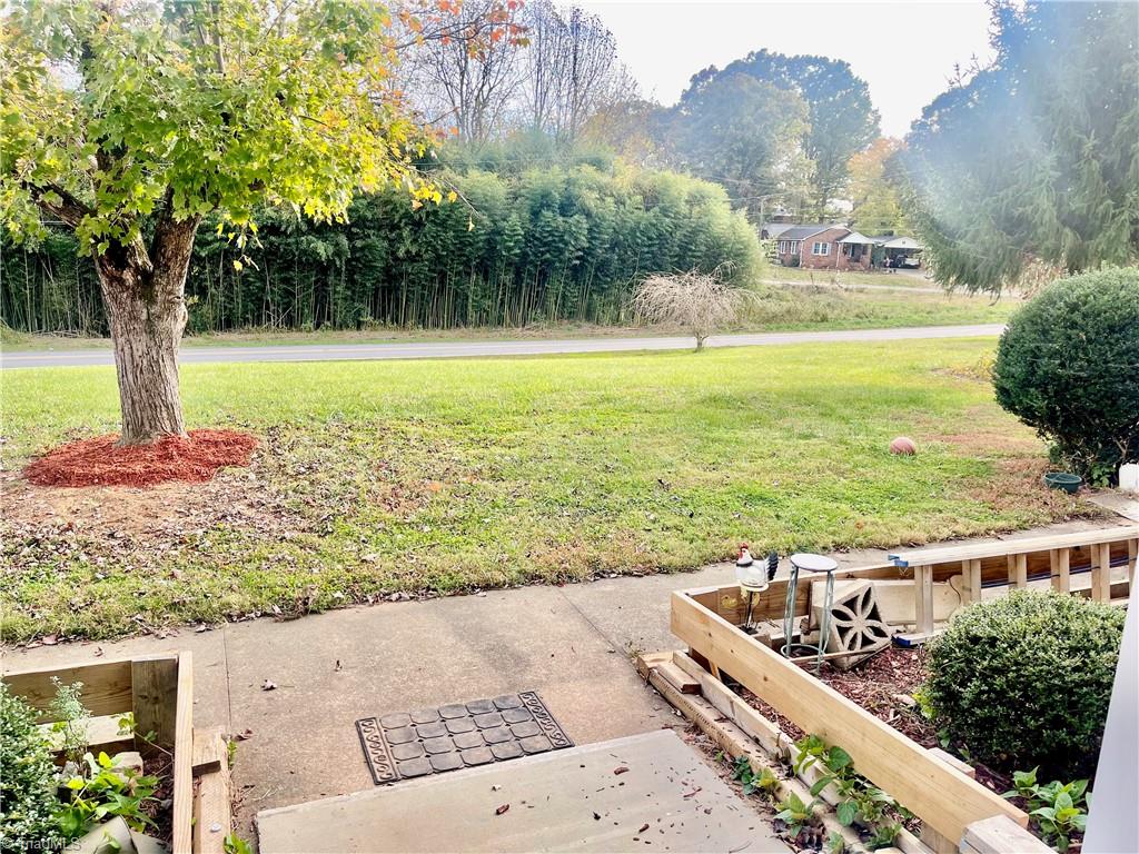 1079 Suncrest Orchard Road North Wilkesboro, NC 28659 - Photo 17 of 30