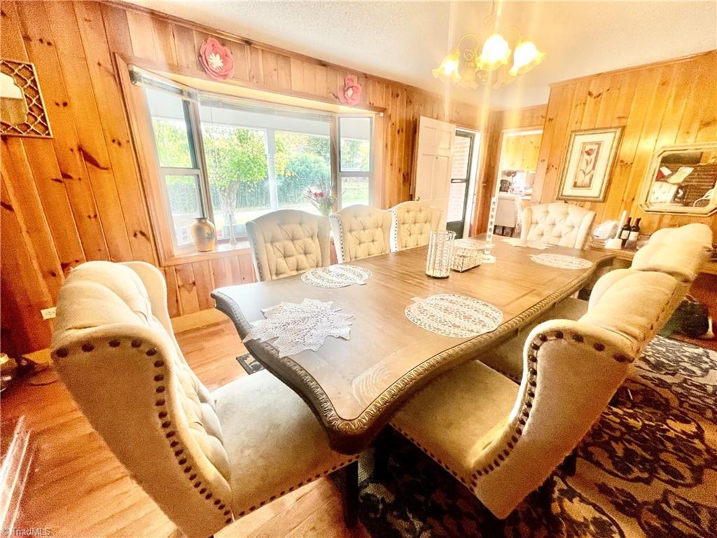 1079 Suncrest Orchard Road North Wilkesboro, NC 28659 - Photo 4 of 30