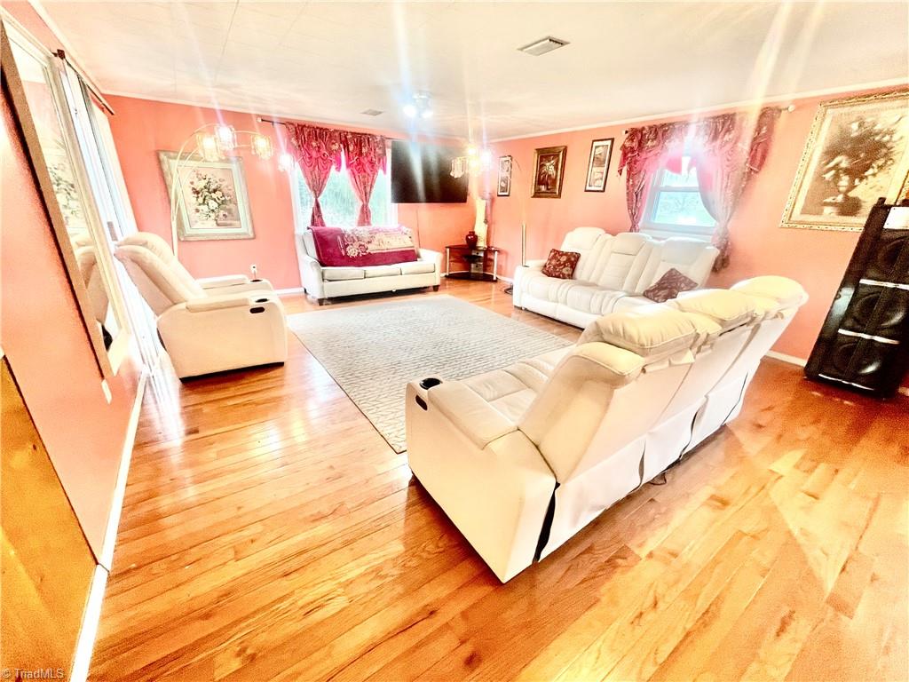 1079 Suncrest Orchard Road North Wilkesboro, NC 28659 - Photo 6 of 30