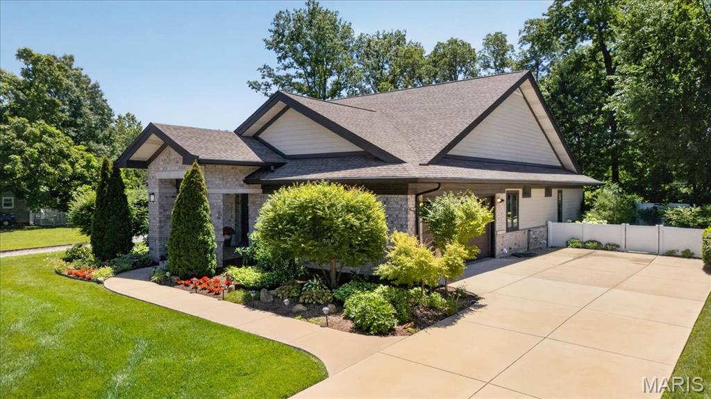 214 East Glendale Road Webster Groves, MO 63119 - Photo 2 of 67