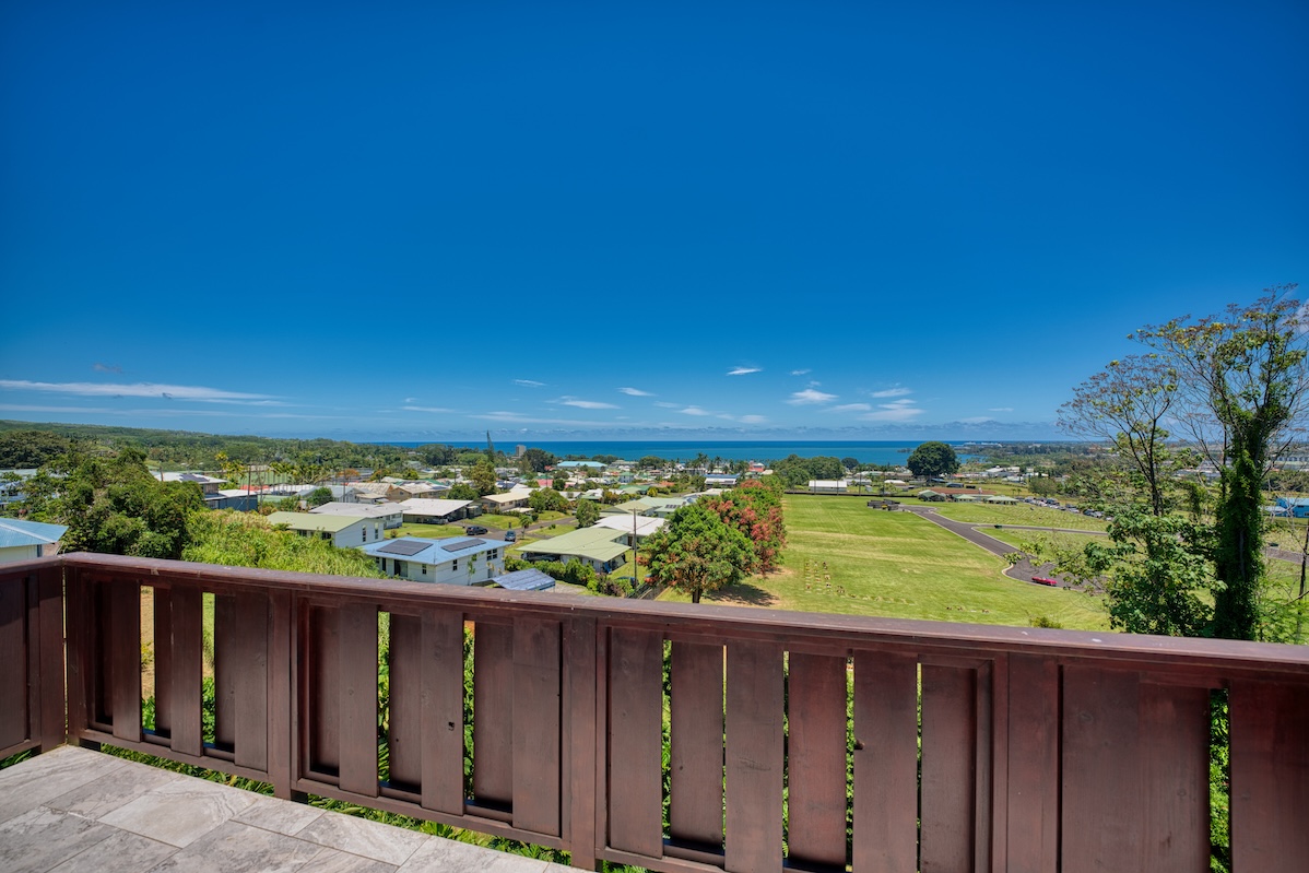 149 Halai Street Hilo, HI 96720 - Photo 20 of 26 a view of a street