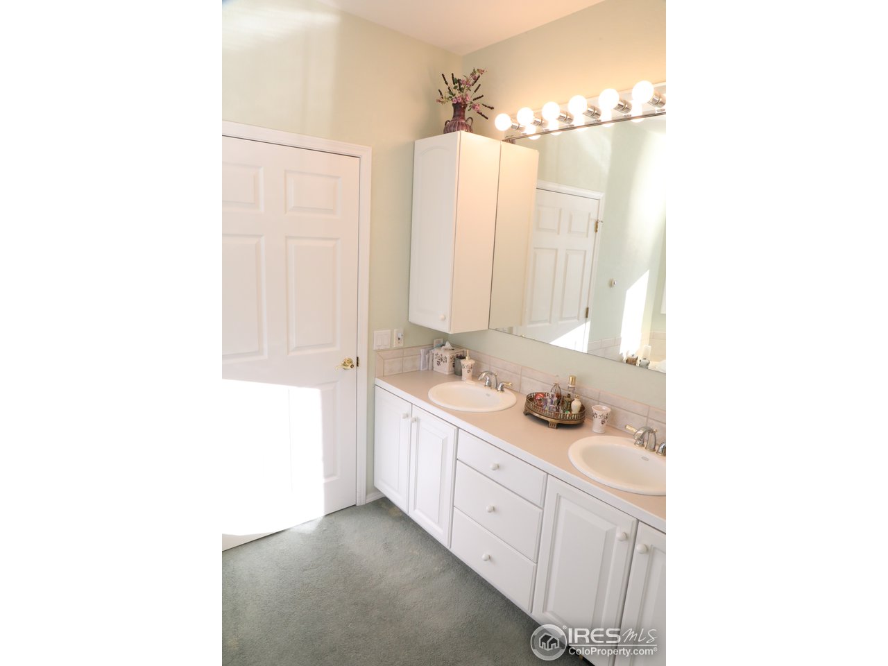 17757 County Rd T5 Fort Morgan, CO 80701 - Photo 22 of 40 Master Bath