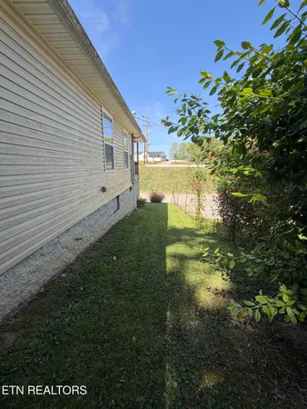 $205,000 | 216 North Cross Street, Oneida, TN 37841