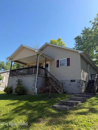 $205,000 | 216 North Cross Street, Oneida, TN 37841