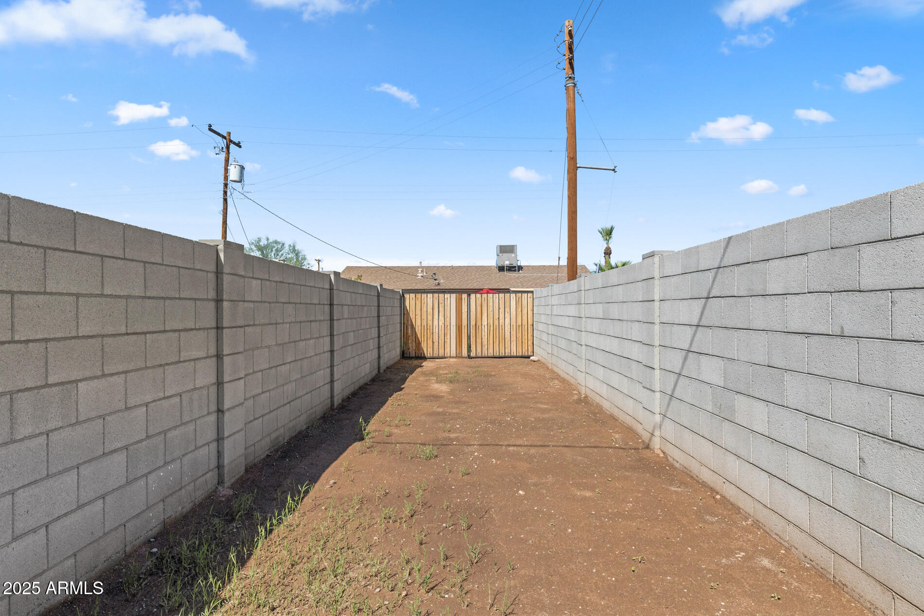 2230 East Chipman Road Phoenix, AZ 85040 - Photo 24 of 26 BACK
