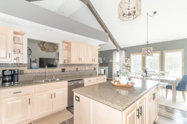 $464,900 | 1057 North Cambridge Court, Greenfield, IN 46140