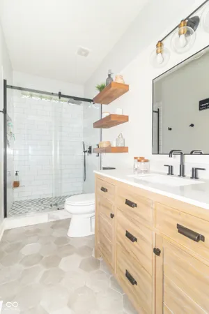 $464,900 | 1057 North Cambridge Court, Greenfield, IN 46140