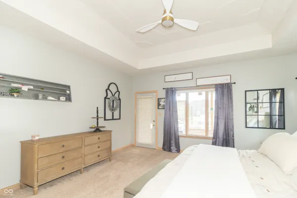 $464,900 | 1057 North Cambridge Court, Greenfield, IN 46140