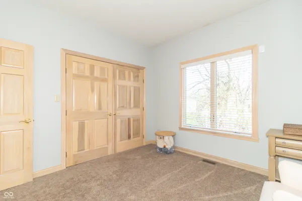 $464,900 | 1057 North Cambridge Court, Greenfield, IN 46140