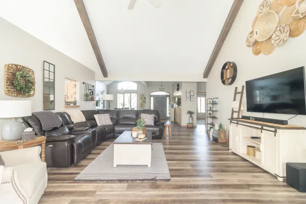 $464,900 | 1057 North Cambridge Court, Greenfield, IN 46140